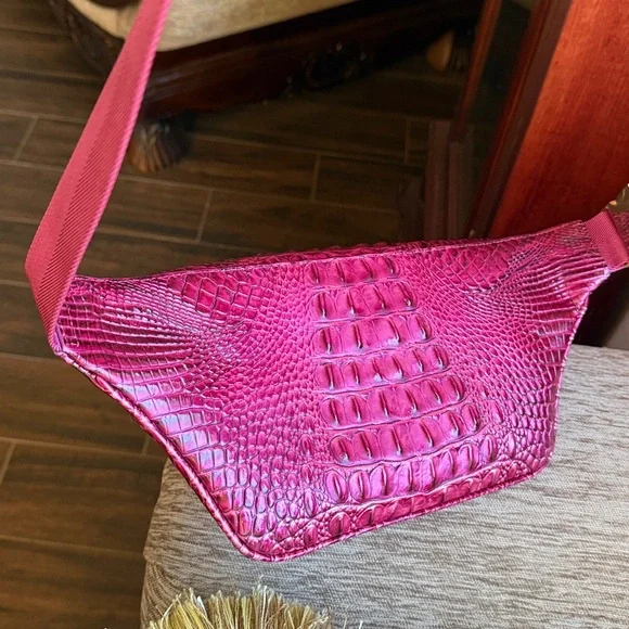 NWOT BRAHMIN Fanny pack, raspberry - Picture 2 of 6